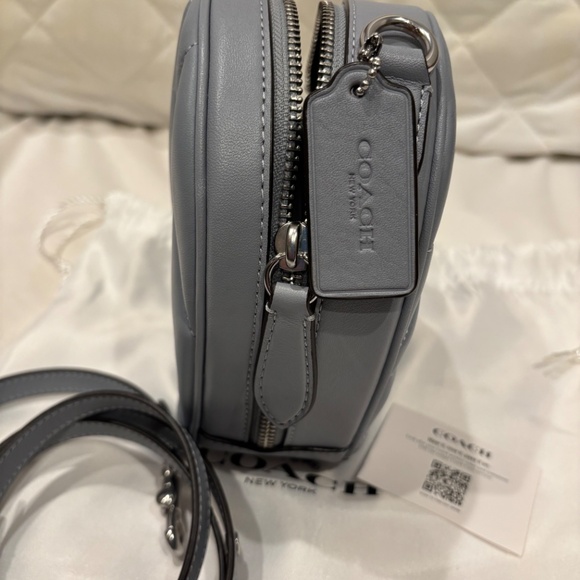 Coach Quilted Heart Bag Gray - Picture 3 of 6